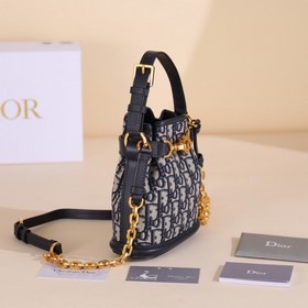 Маленькая сумка Cest Dior синего цвета с принтом Oblique, эксклюз