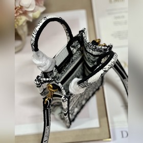 Подлинная мини-сумка для телефона Dior BOOK TOTE «Слоновая кость»