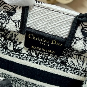 Подлинная мини-сумка для телефона Dior BOOK TOTE «Слоновая кость»
