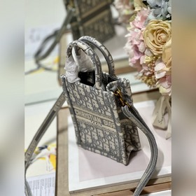 Подлинная мини-сумка для телефона Dior BOOK TOTE «Old Flower Grey
