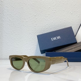 Dior МОДЕЛЬ： Dior Xplorer S3I Размер： 53 x 19-145