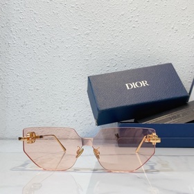 dior MODEL： CD M3U SIZE： 00-140