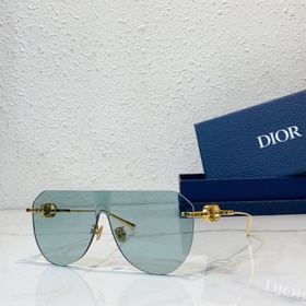 DIOR МОДЕЛЬ： CD CHAIN M2U РАЗМЕР： 135, 0-130