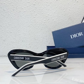 Dior МОДЕЛЬ： CD B3U Размер： 51, 20-140