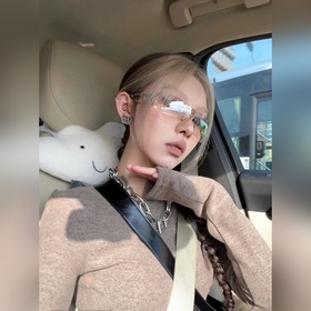 dior МОДЕЛЬ： CD FIRE РАЗМЕР： 125