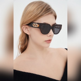 Fendi Модель： FE50016U Размер： 50-24-145 2025 Новинка Двойная за