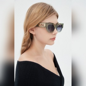 Fendi Модель： FE50016U Размер： 50-24-145 2025 Новинка Двойная за