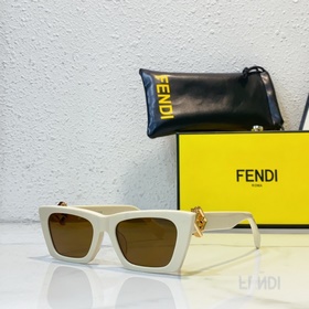 Fendi  МОДЕЛЬ： FD40219 РАЗМЕР： 53-21-140