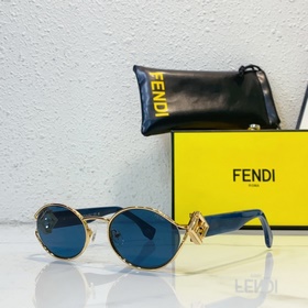 Fendi  МОДЕЛЬ： FD40218 РАЗМЕР： 54/21-140