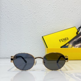 Fendi МОДЕЛЬ： 7030 РАЗМЕР： 55 20-145