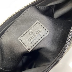Небольшая джинсовая сумка через плечо из серии Gucci Horsebit Sli