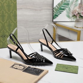 GUCCI Гуччи. Эта серия состоит из 5 кожаных ремешков и металличес