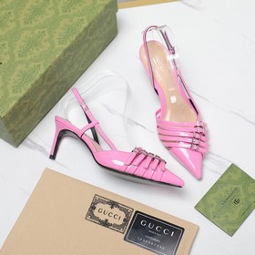 GUCCI Гуччи. Эта серия состоит из 5 кожаных ремешков и металличес