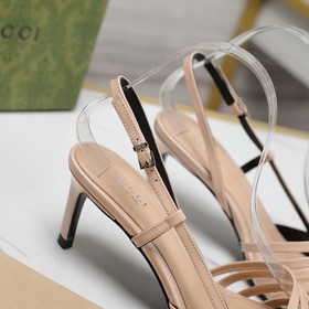 GUCCI Гуччи. Эта серия состоит из 5 кожаных ремешков и металличес