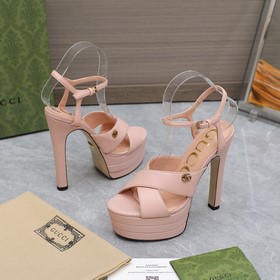 2025 Новейшая коллекция Gucci в фирменном магазине. Последние хит