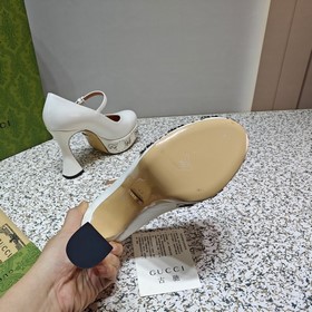 Высококачественные весенние водонепроницаемые туфли на высоком ка