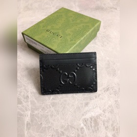 Gucci ~ Новая коллекция ранней осени 2020 ~ Карман для карт Кожа