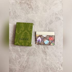 Новинка от Gucci! Карман для карт с камуфляжным рисунком. Изыскан