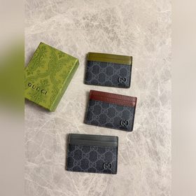 Представляем новейшую коллекцию Gucci. Карточный чехол с контраст