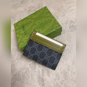 Представляем новейшую коллекцию Gucci. Картодержатель с контрастн