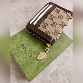 Серия Gucci Luce отличается ярким игривым характером. «Luce» в пе
