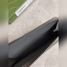 Представляем новую коллекцию Gucci. Картодержатель с контрастным 
