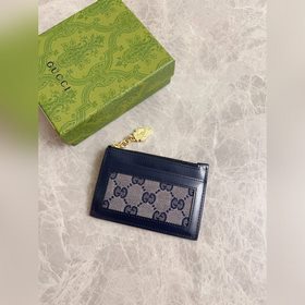 Серия Gucci Luce отличается ярким игривым характером. «Luce» в пе