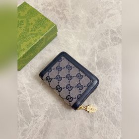 Серия Gucci Luce отличается ярким игривым характером. «Luce» в пе