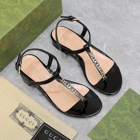 GUCCI 2025 летние сандалии с классической логотипной цепочкой Нов