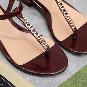 GUCCI 2025 летние сандалии с классической логотипной цепочкой Нов