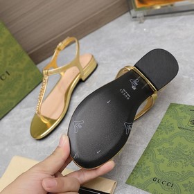 GUCCI 2025 летние сандалии с классической логотипной цепочкой Нов
