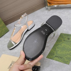 GUCCI 2025 летние сандалии с классической логотипной цепочкой Нов