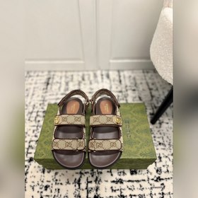GUCCI · Гуччи Новые сандалии на плоской подошве с липучкой из кол