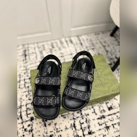 GUCCI · Гуччи Новые сандалии на плоской подошве с липучкой из кол