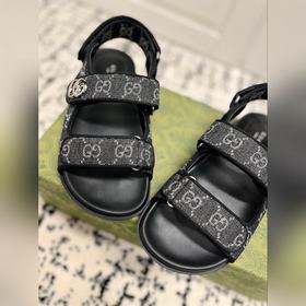 GUCCI · Гуччи Новые сандалии на плоской подошве с липучкой из кол
