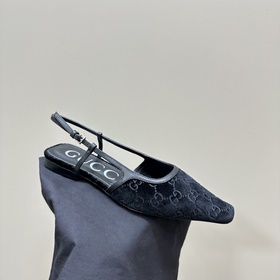 【Gucci】 Новая весенняя и летняя коллекция 24ss сандалиями с квадр
