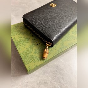 Доступен длинный кошелек из серии GG Marmont. Изысканный и элеган