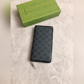 Gucci (кошелек на молнии) – подлинный товар высшего качества! Фот