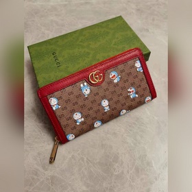 Новинка GUCCI! Коллекция Doraemon x Gucci ~ кошелек на молнии! И