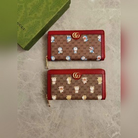 Новинка от GUCCI! Коллекция Doraemon x Gucci — кошелек на молнии