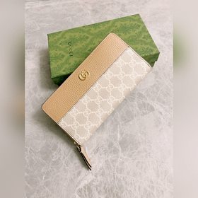 Новинка от Gucci! Изготовлена из импортной кожи ниток, новая сери