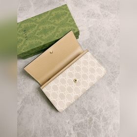 Новинка от Gucci! Изготовлено из импортной кожи ниток, новая сери