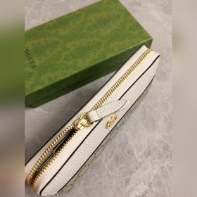 Новинка от Gucci! Изготовлено из импортной кожи ниток, новая сери