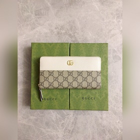 Новинка от Gucci! Изготовлено из импортной кожи ниток, новая сери