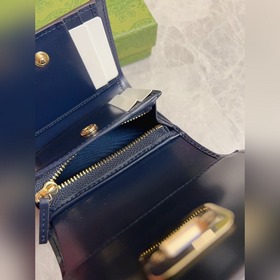Серия Gucci Luce отличается ярким игривым характером. «Luce» в пе