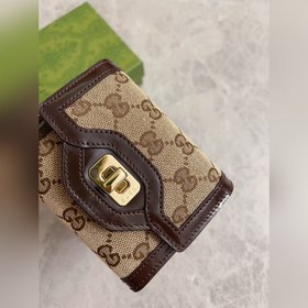 Серия Gucci Luce отличается ярким игривым характером. «Luce» в пе