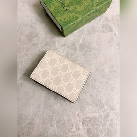 Новинка от Gucci! Изготовлена из импортной кожи ниток, новая сери
