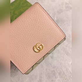 Новинка от Gucci! Изготовлена из импортной кожи ниток, новая сери