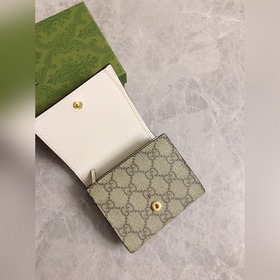 Новинка от Gucci! Изготовлена из импортной кожи ниток, новая сери