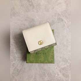 Новинка от Gucci! Изготовлена из импортной кожи ниток, новая сери